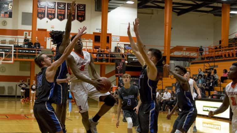 basketball-boys-hhs-vs-ft-campbell-16-010518