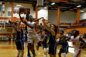 basketball-boys-hhs-vs-ft-campbell-17-010518