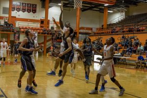 basketball-boys-hhs-vs-ft-campbell-23-010518