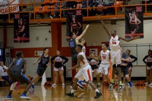 basketball-boys-hhs-vs-ft-campbell-25-010518