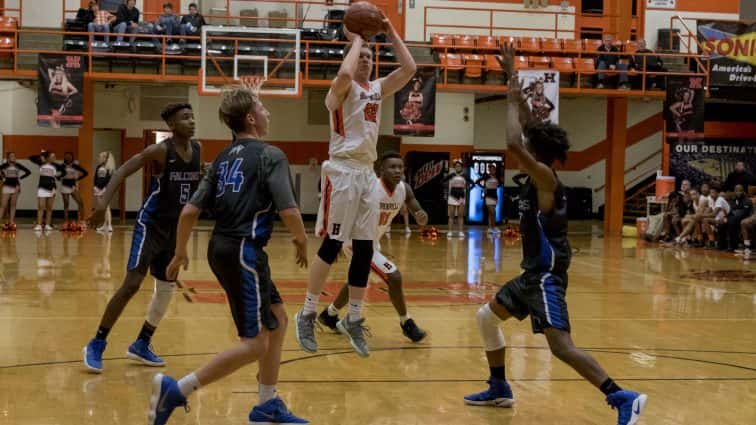 basketball-boys-hhs-vs-ft-campbell-34-010518