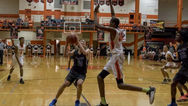 basketball-boys-hhs-vs-ft-campbell-41-010518