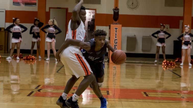 basketball-boys-hhs-vs-ft-campbell-46-010518