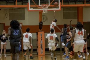 basketball-boys-hhs-vs-ft-campbell-49-010518