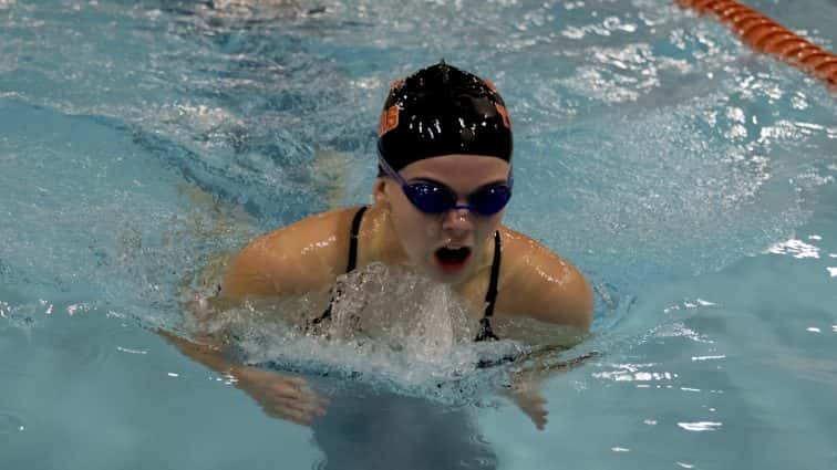 swimming-hhs-russellville-logan-8-010918_1