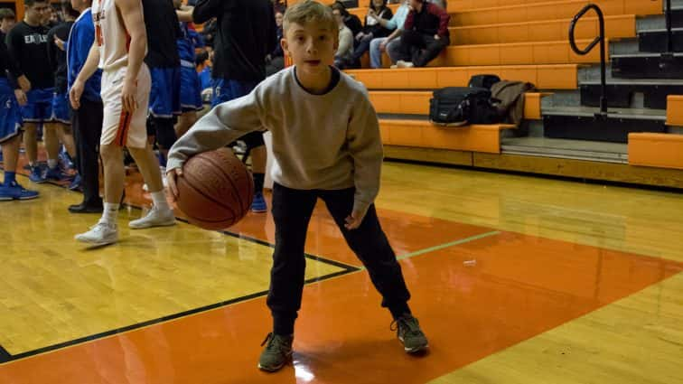 basketball-boys-hhs-vs-graves-8-012318