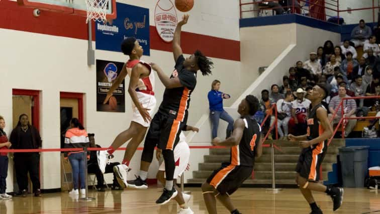 basketball-boys-hhs-vs-cchs-19-012718