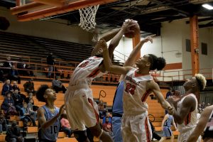 basketball-boys-hhs-vs-logan-co-5-012917