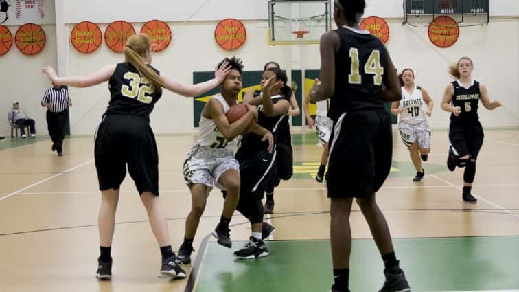 basketball-girls-uha-36-vs-russellville-42-12-020618