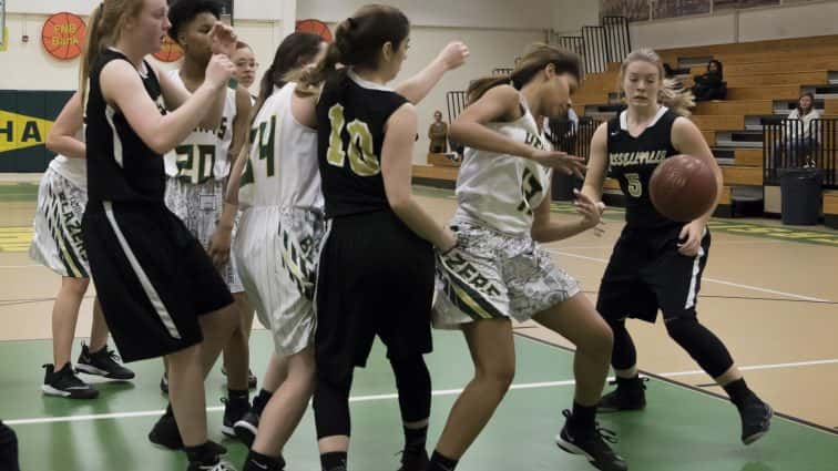 basketball-girls-uha-36-vs-russellville-42-15-020618