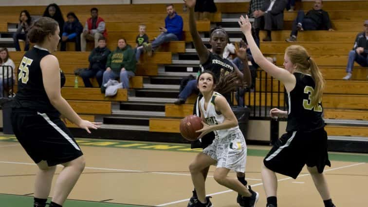 basketball-girls-uha-36-vs-russellville-42-16-020618