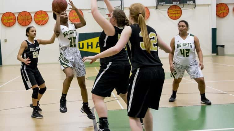 basketball-girls-uha-36-vs-russellville-42-23-020618