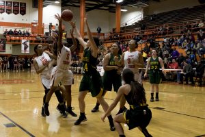 basketball-girls-hhs-vs-uha-1-020818