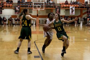 basketball-girls-hhs-vs-uha-6-020818