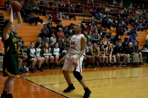 basketball-girls-hhs-vs-uha-22-020818