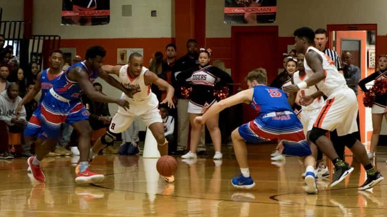 basketball-boys-hhs-vs-cchs-5-021018