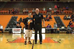 basketball-boys-hhs-vs-owensboro-seniors-10-021418