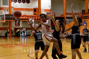 basketball-girls-hhs-vs-south-warren-20-021518