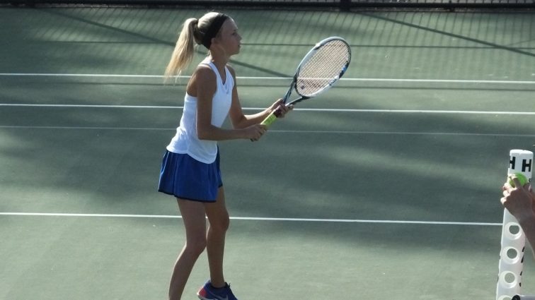 regional-tennis-semifinals-37