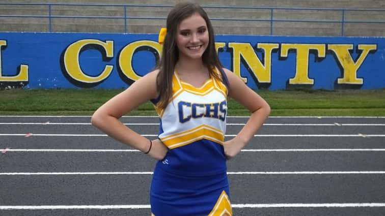 caldwell-county-cheerleaders-football-5