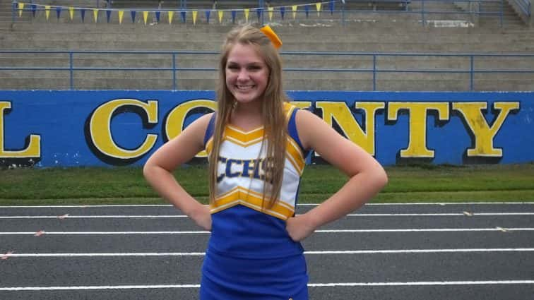 caldwell-county-cheerleaders-football-14