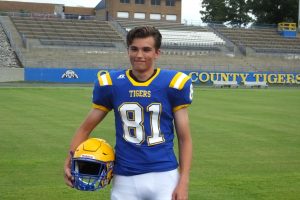 caldwell-county-football-seniors-21