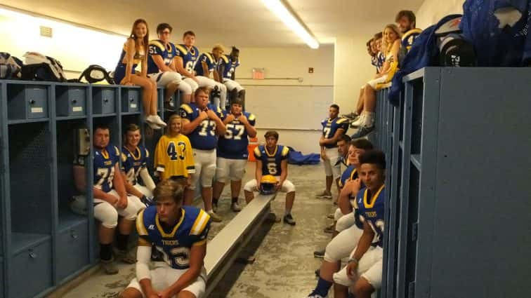 caldwell-county-football-photo-day-20