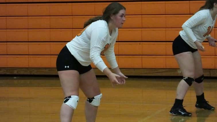 july-31-volleyball-scrimmage-at-hoptown-41