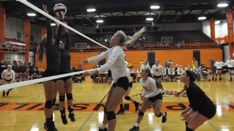 july-31-volleyball-scrimmage-at-hoptown-29