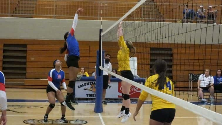 caldwell-christian-volleyball-37