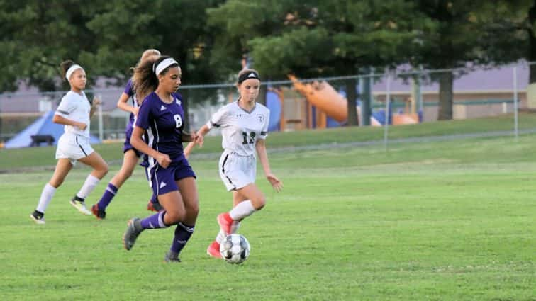 lyon-trigg-girls-soccer-12