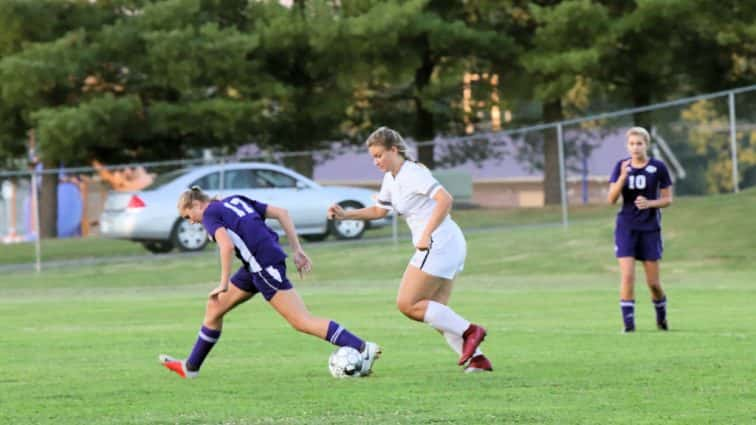 lyon-trigg-girls-soccer-5