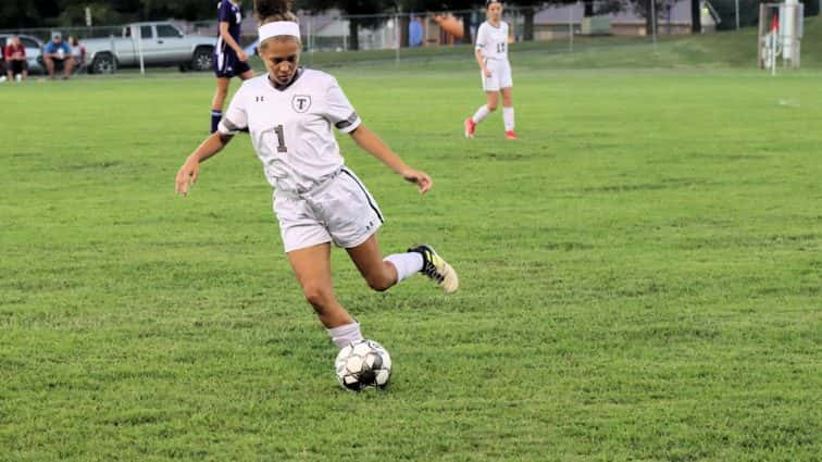 lyon-trigg-girls-soccer-24