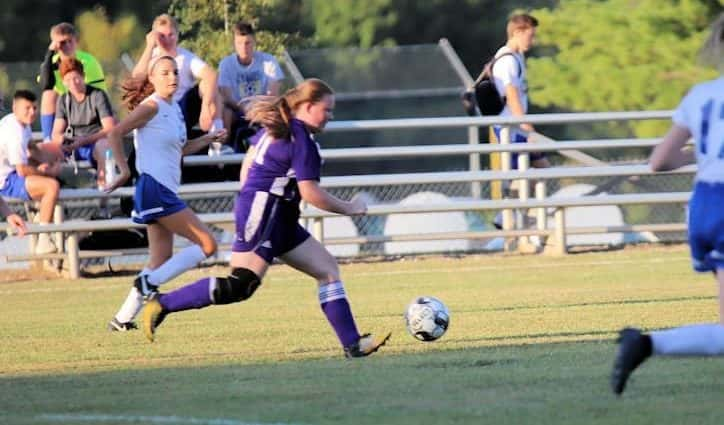 lyon-girls-vs-st-mary-18