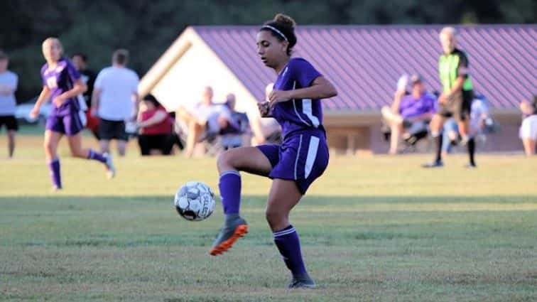 lyon-girls-vs-st-mary-19