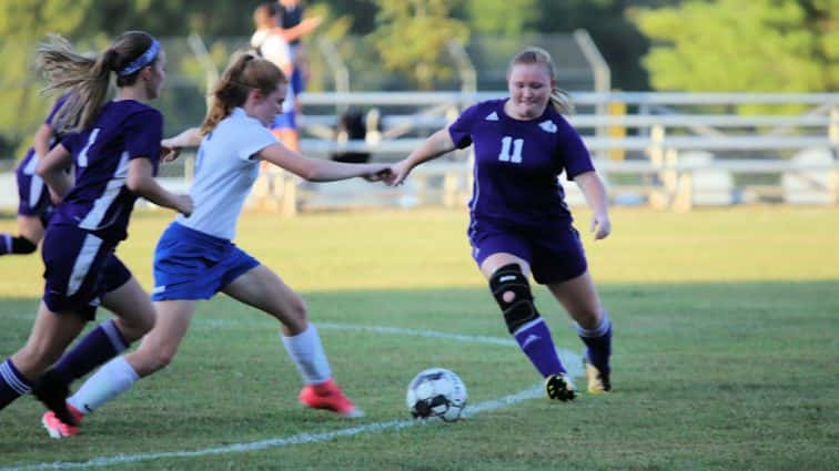 lyon-girls-vs-st-mary-20