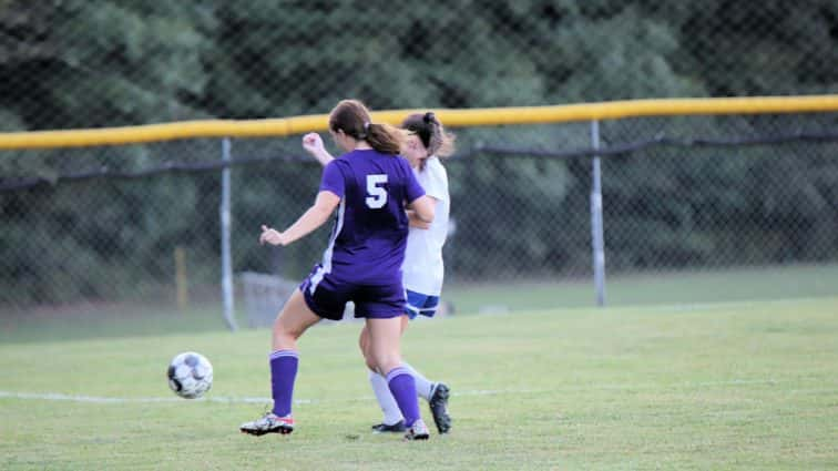 lyon-girls-vs-st-mary-27