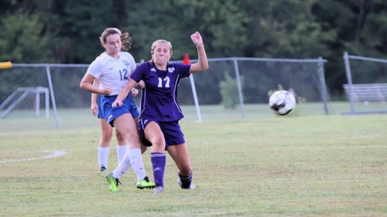 lyon-girls-vs-st-mary-26