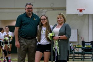 uha-volleyall-senior-night-4