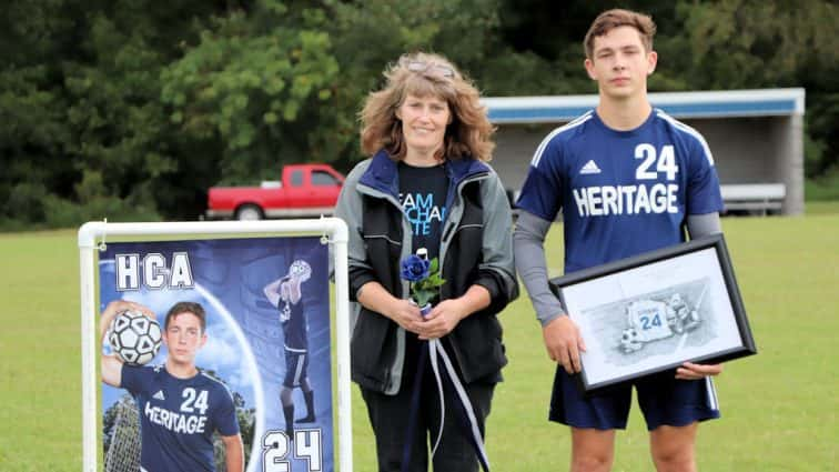 hca-soccer-senior-night-7