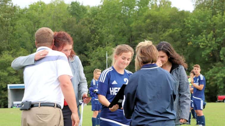 hca-soccer-senior-night-18