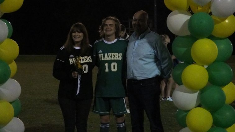 uha-senior-night-19