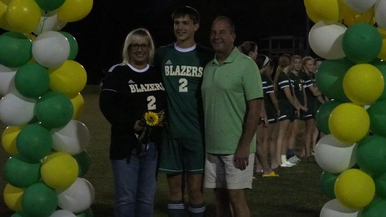 uha-senior-night-24