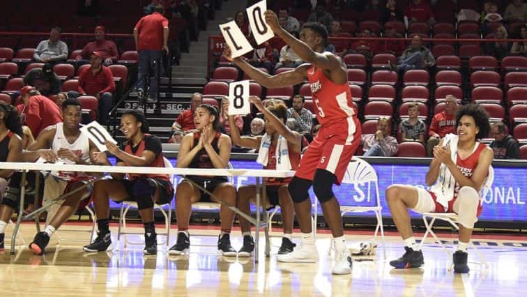 hilltopper_hysteria_dunk_contest