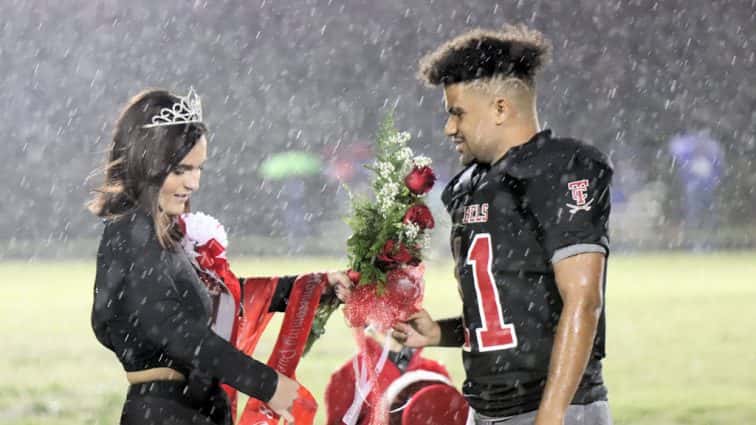 homecoming-15