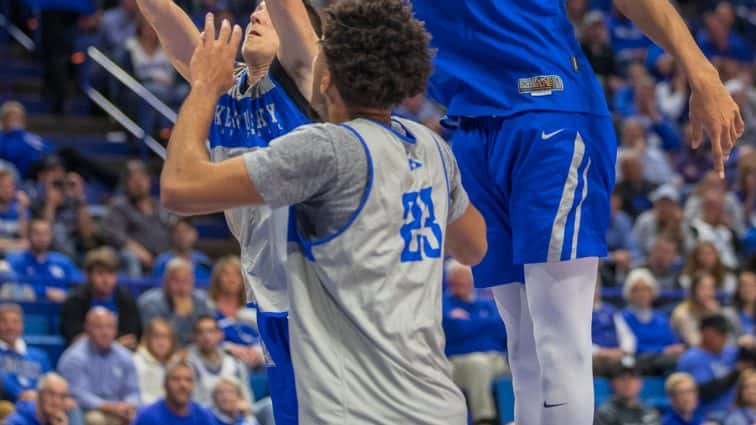 uk-blue-white-2018-9