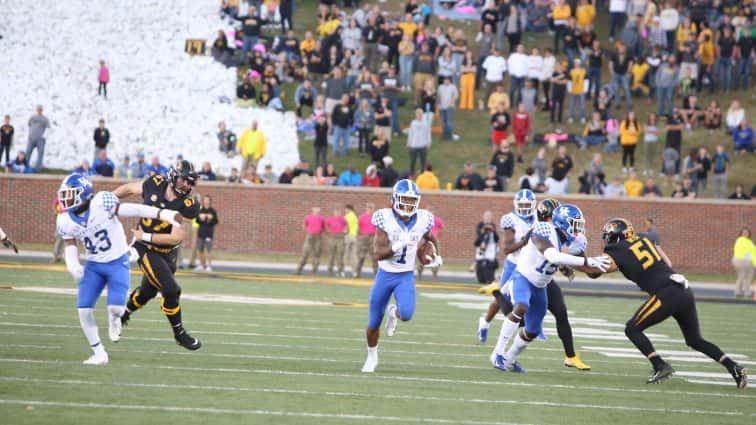 bowden-kick-off-return-2