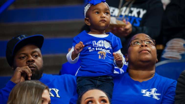 uk-vs-north-dakota-2018-2