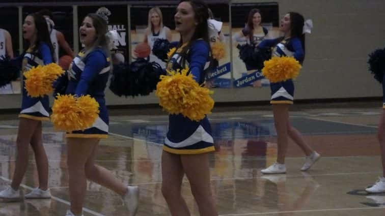 caldwell-cheerleaders-8