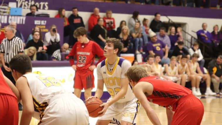 lyons-basketball-vs-livingston-14